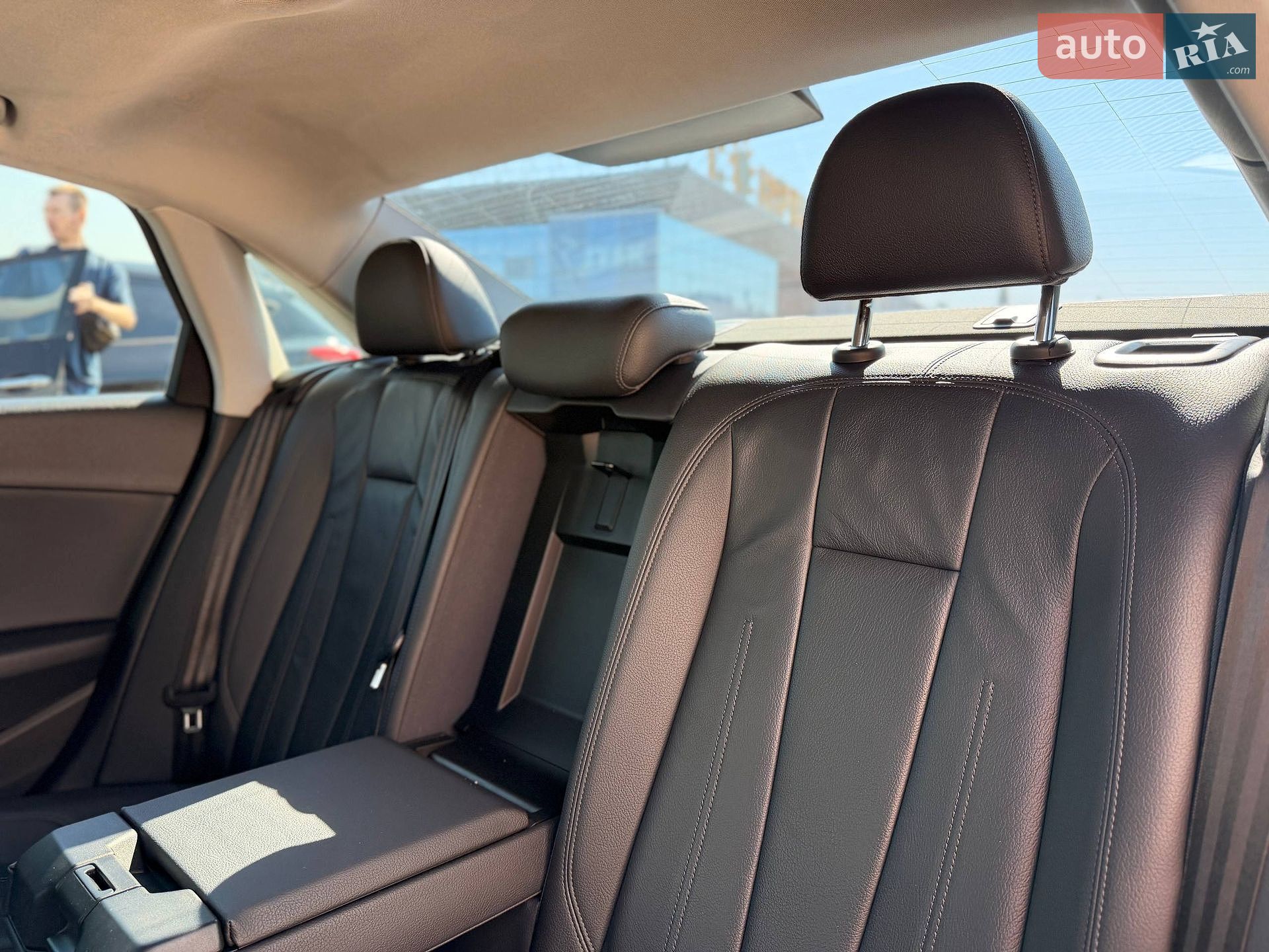 Audi A4 2016 VIN WAULNAF45HN011425 фото оголошення 58 з 96