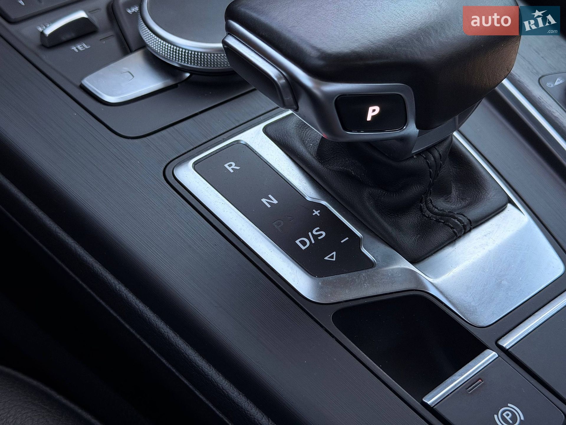 Audi A4 2016 VIN WAULNAF45HN011425 фото оголошення 89 з 96
