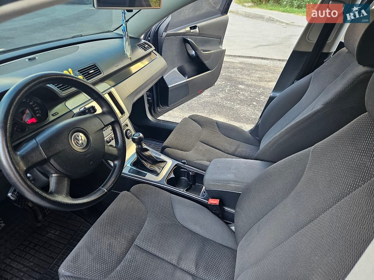 Volkswagen Passat 2005 VIN WVWZZZ3CZ6E103679 фото оголошення 22 з 34