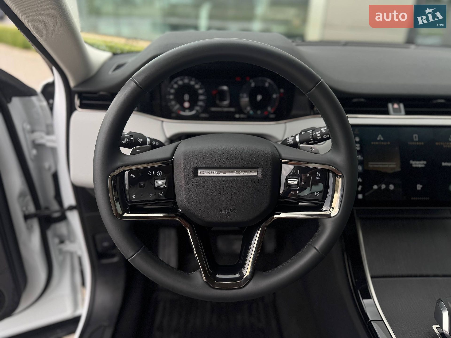 Land Rover Range Rover Evoque 2024 VIN SALZA2BN4SH278406 фото оголошення 9 з 18