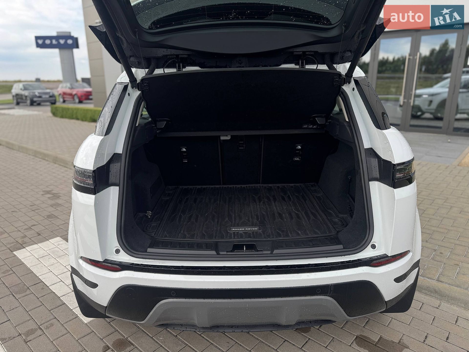 Land Rover Range Rover Evoque 2024 VIN SALZA2BN4SH278406 фото оголошення 17 з 18