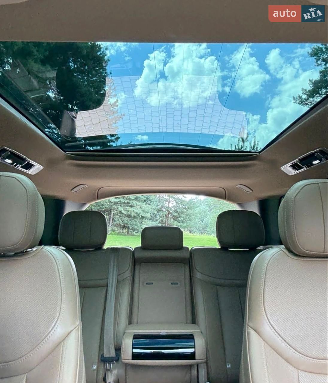 Land Rover Range Rover 2022 VIN SALKA9B48PA030015 фото оголошення 9 з 16