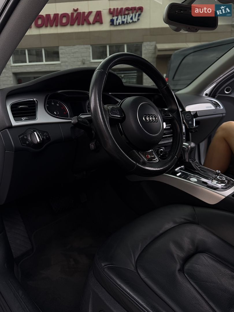 Audi A4 2015 VIN WAUFFAFL1GN001118 фото оголошення 2 з 13
