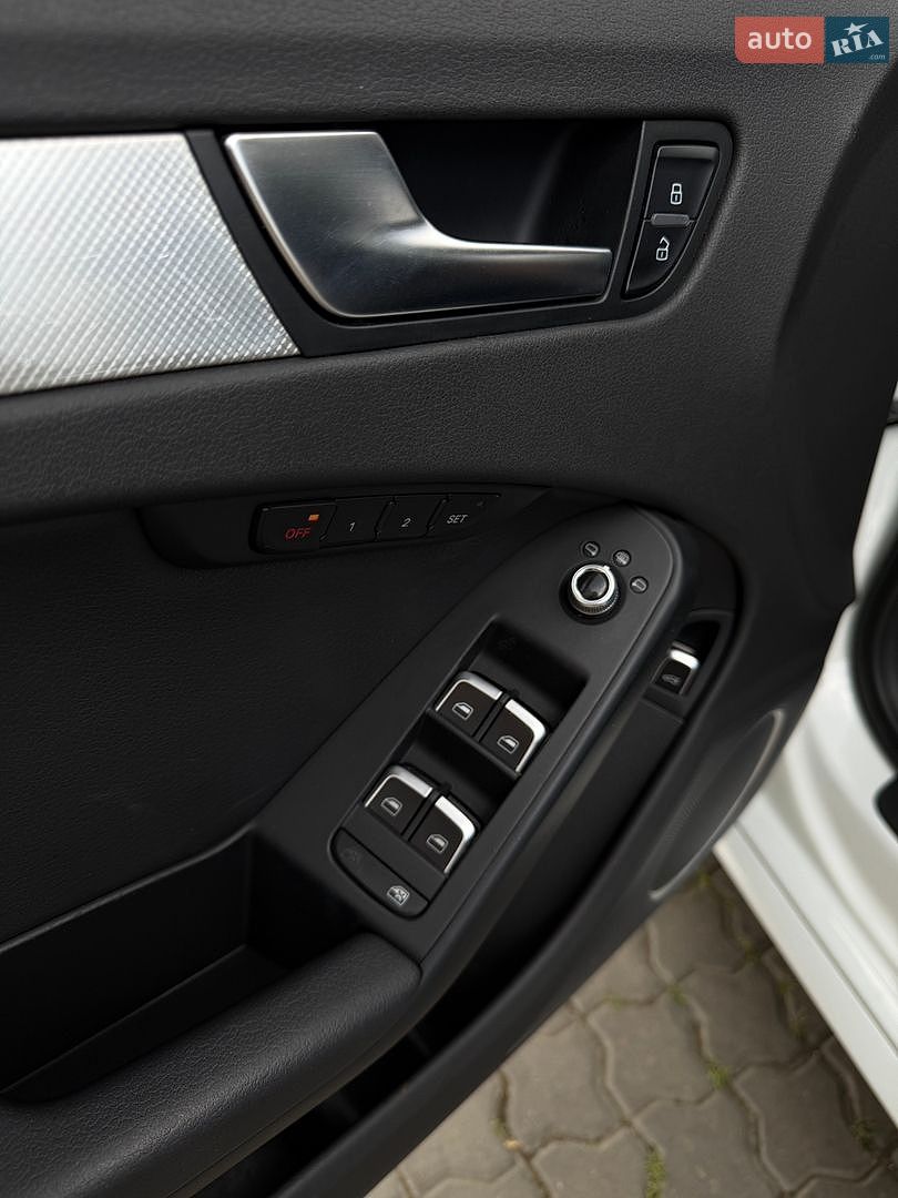 Audi A4 2015 VIN WAUFFAFL1GN001118 фото оголошення 3 з 13