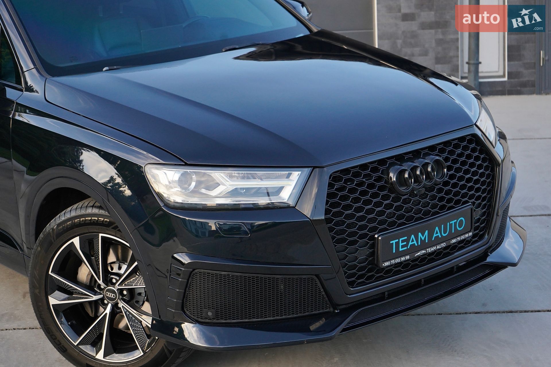 Audi Q7 2017 VIN WA1AHAF75HD044131 фото оголошення 12 з 68