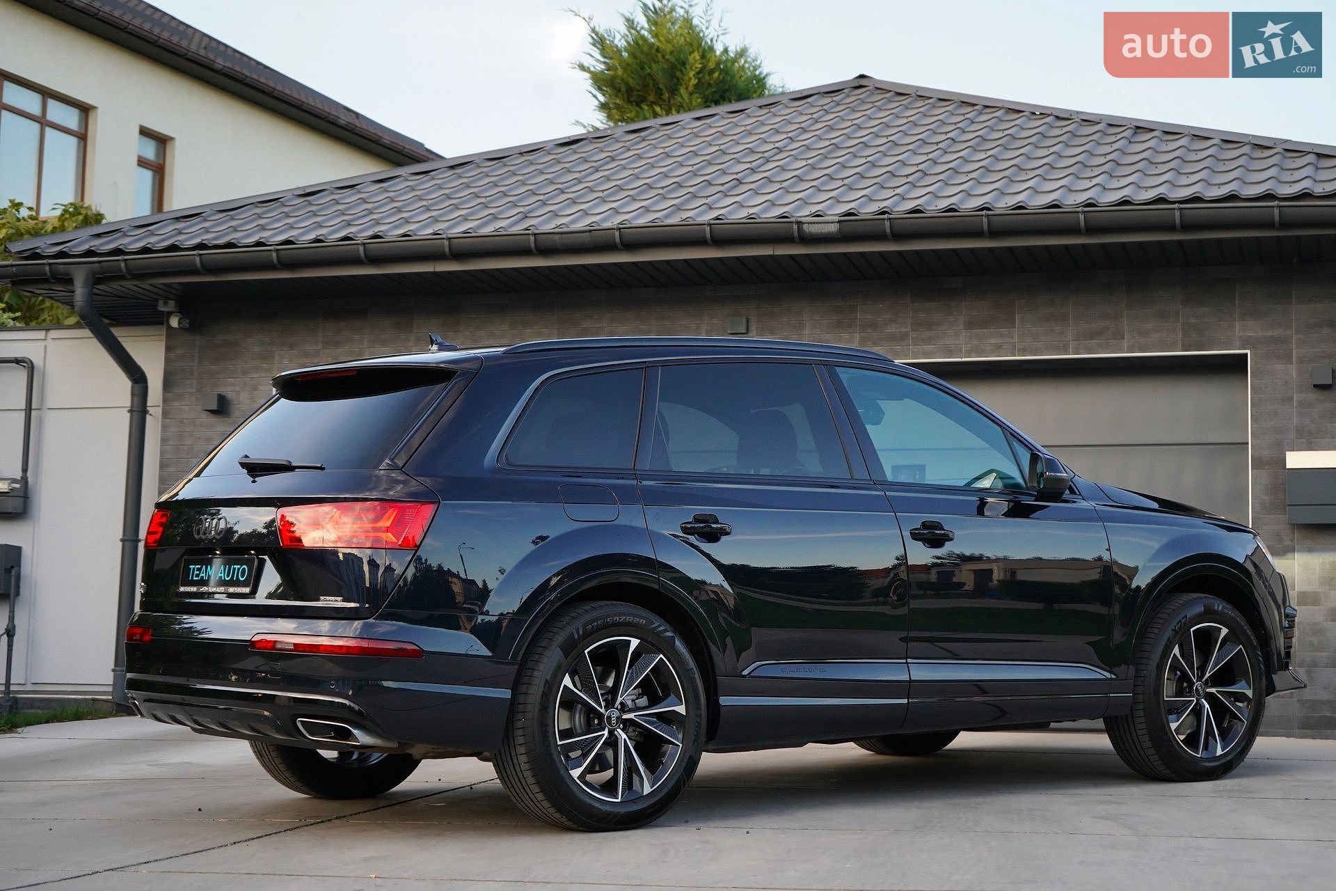 Audi Q7 2017 VIN WA1AHAF75HD044131 фото оголошення 28 з 68