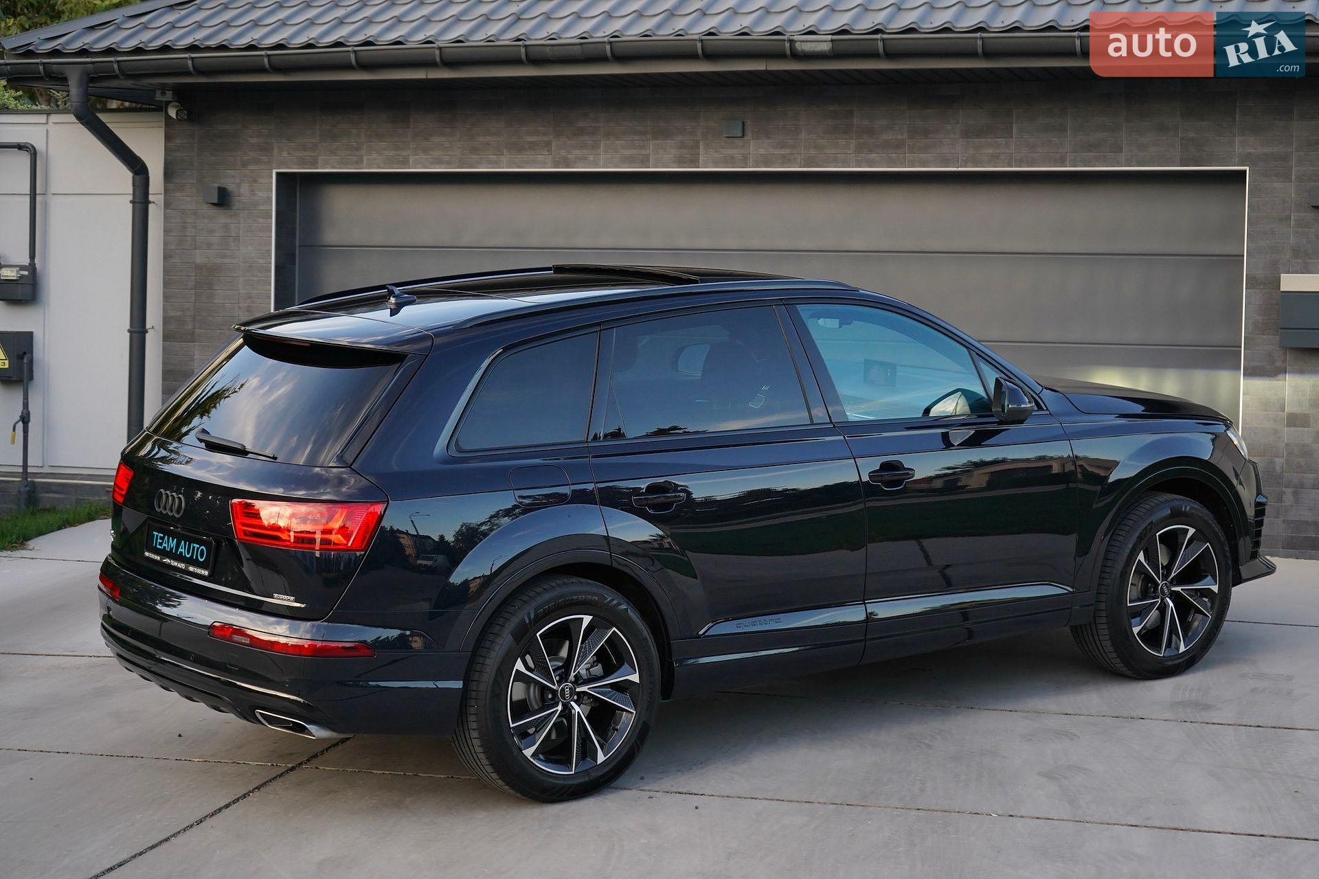 Audi Q7 2017 VIN WA1AHAF75HD044131 фото оголошення 32 з 68