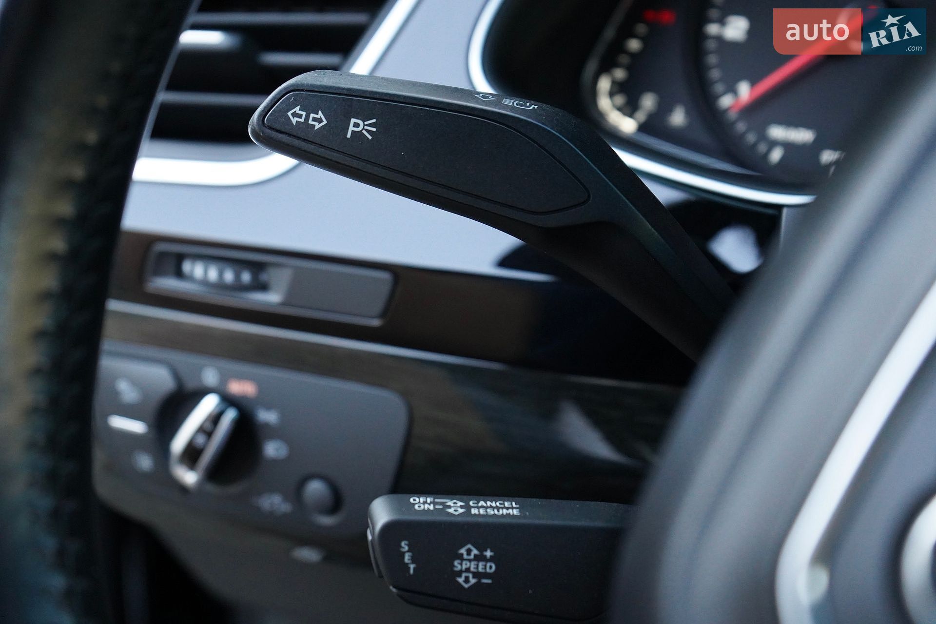 Audi Q7 2017 VIN WA1AHAF75HD044131 фото оголошення 38 з 68
