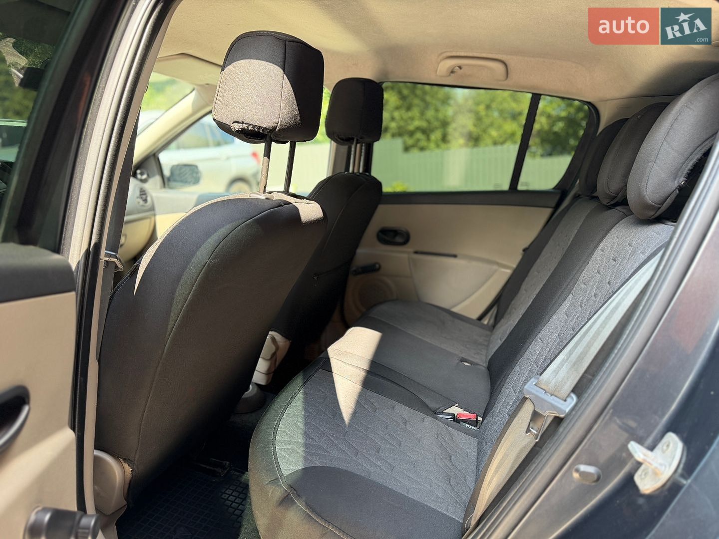 Renault Clio 2006 VIN VF1BR1J0H36595888 фото оголошення 9 з 14