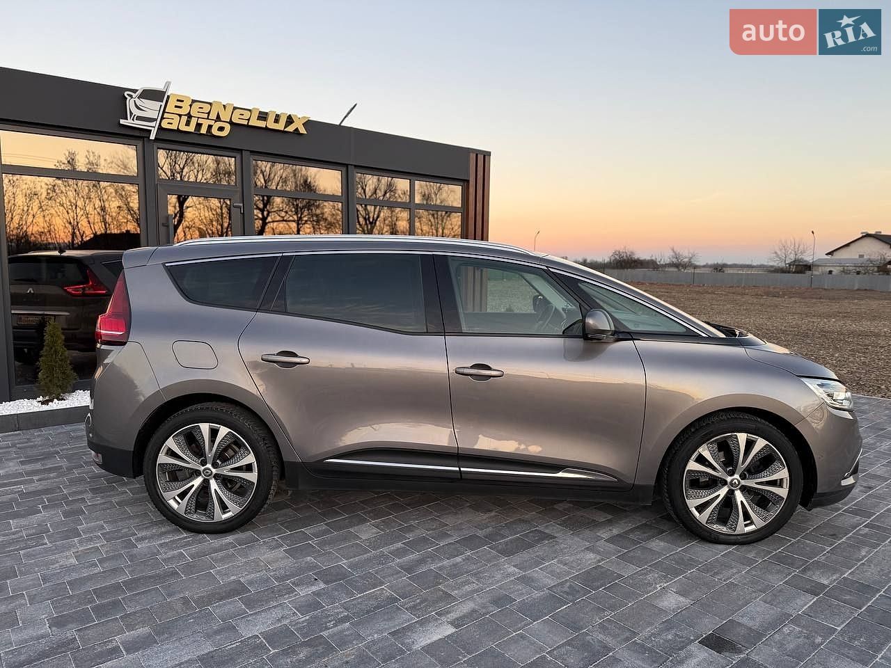 Renault Grand Scenic 2018 VIN VF1RFA00361255612 фото оголошення 6 з 40
