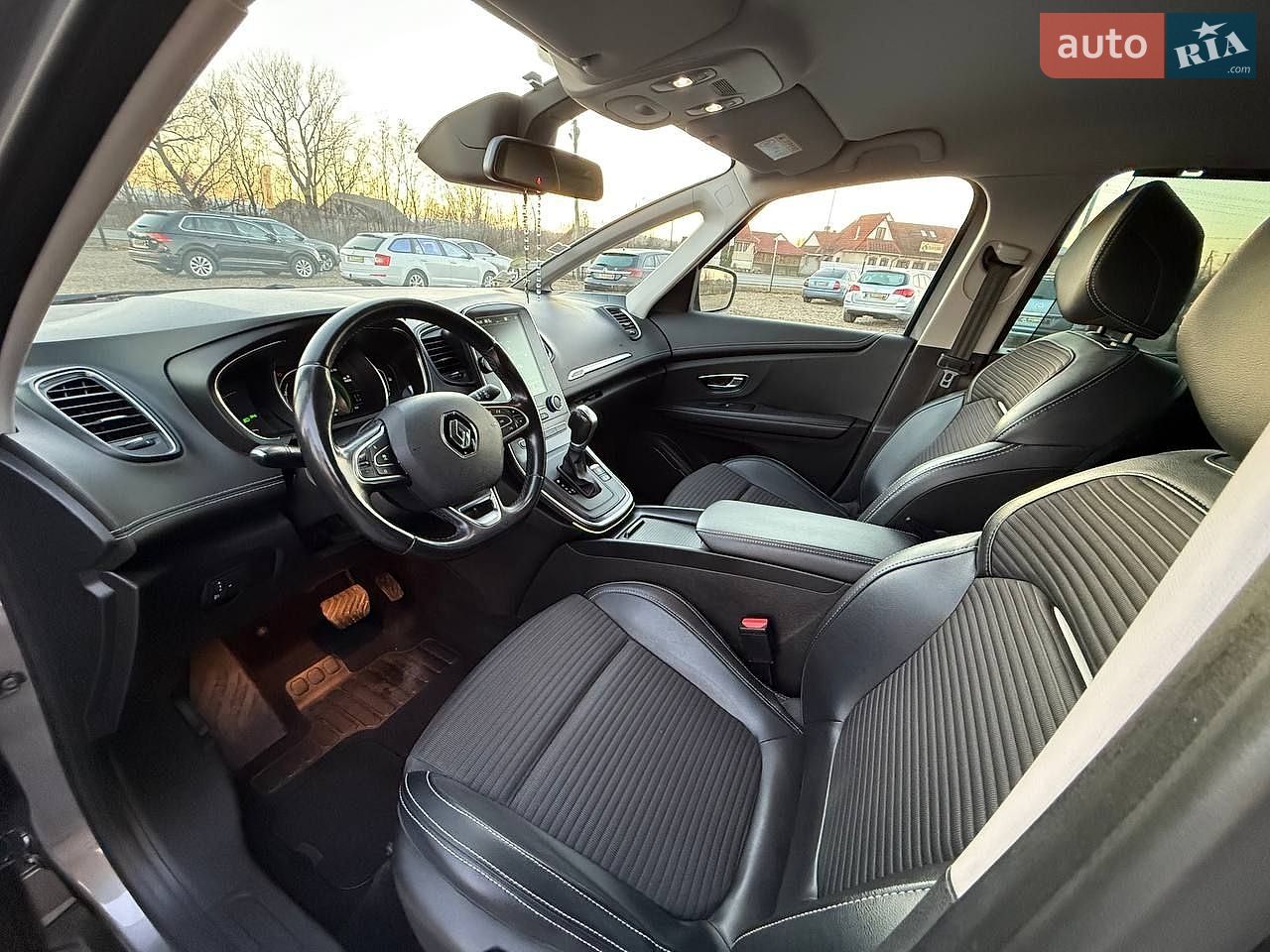 Renault Grand Scenic 2018 VIN VF1RFA00361255612 фото оголошення 14 з 40