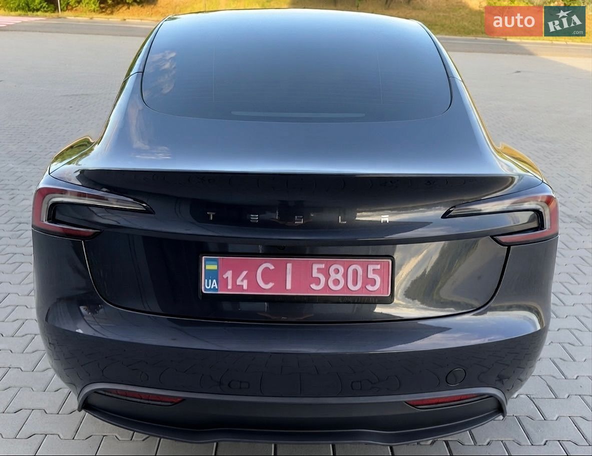 Tesla Model 3 2025 VIN 5YJ3E1EA4SF952168 фото оголошення 4 з 59