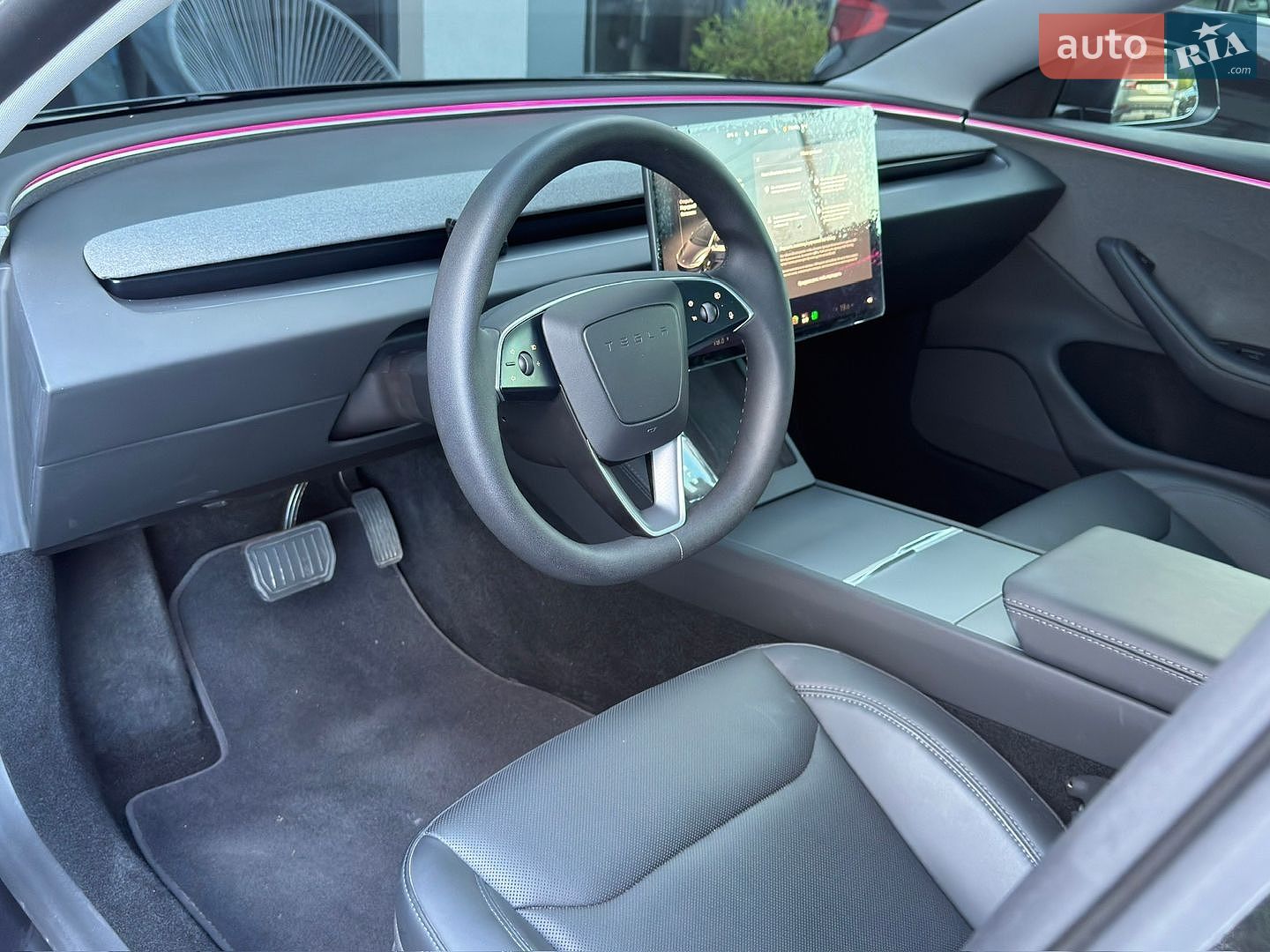 Tesla Model 3 2025 VIN 5YJ3E1EA4SF952168 фото оголошення 11 з 59