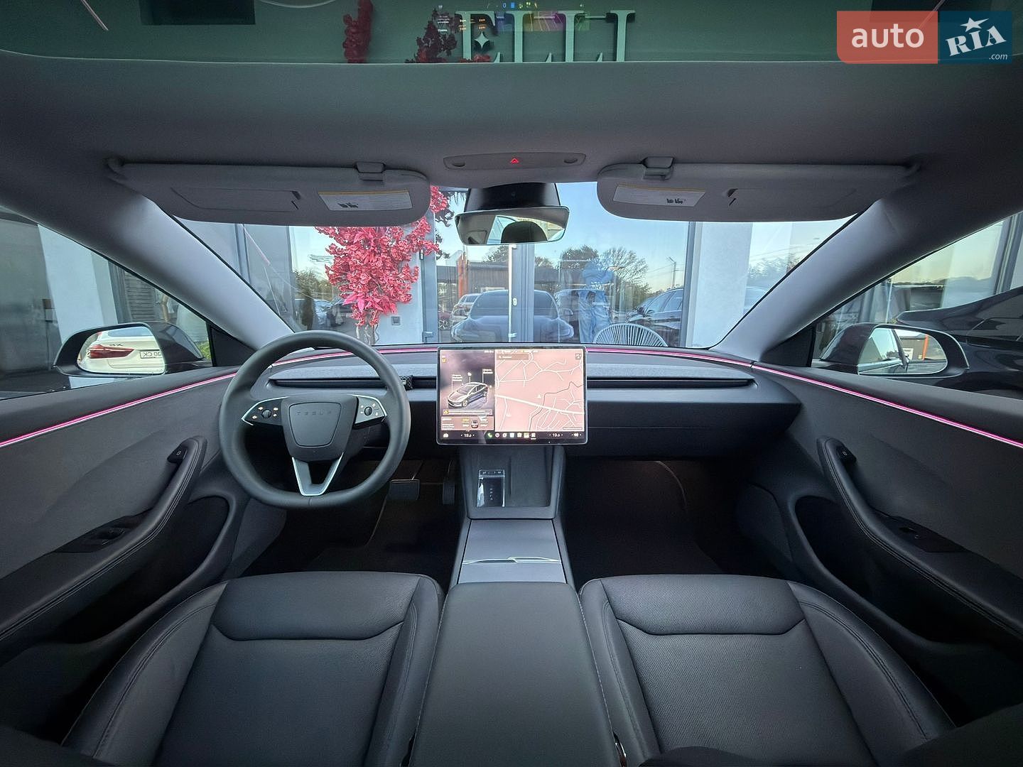 Tesla Model 3 2025 VIN 5YJ3E1EA4SF952168 фото оголошення 17 з 59
