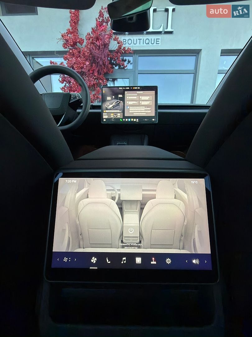 Tesla Model 3 2025 VIN 5YJ3E1EA4SF952168 фото оголошення 24 з 59