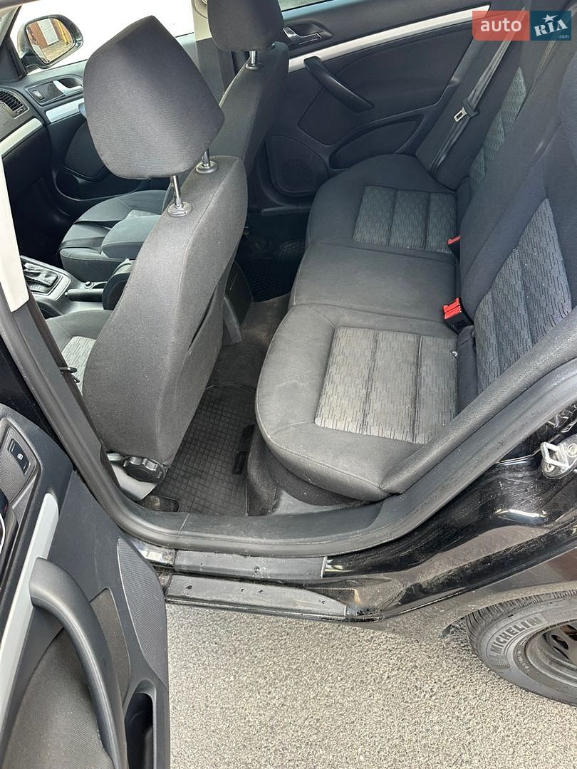 Skoda Octavia 2011 VIN TMBCK41Z3BB155287 фото оголошення 9 з 12