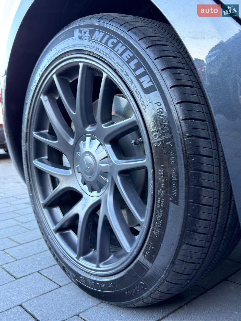 Tesla Model 3 2025 VIN 5YJ3E1EA4SF952168 фото оголошення 53 з 59