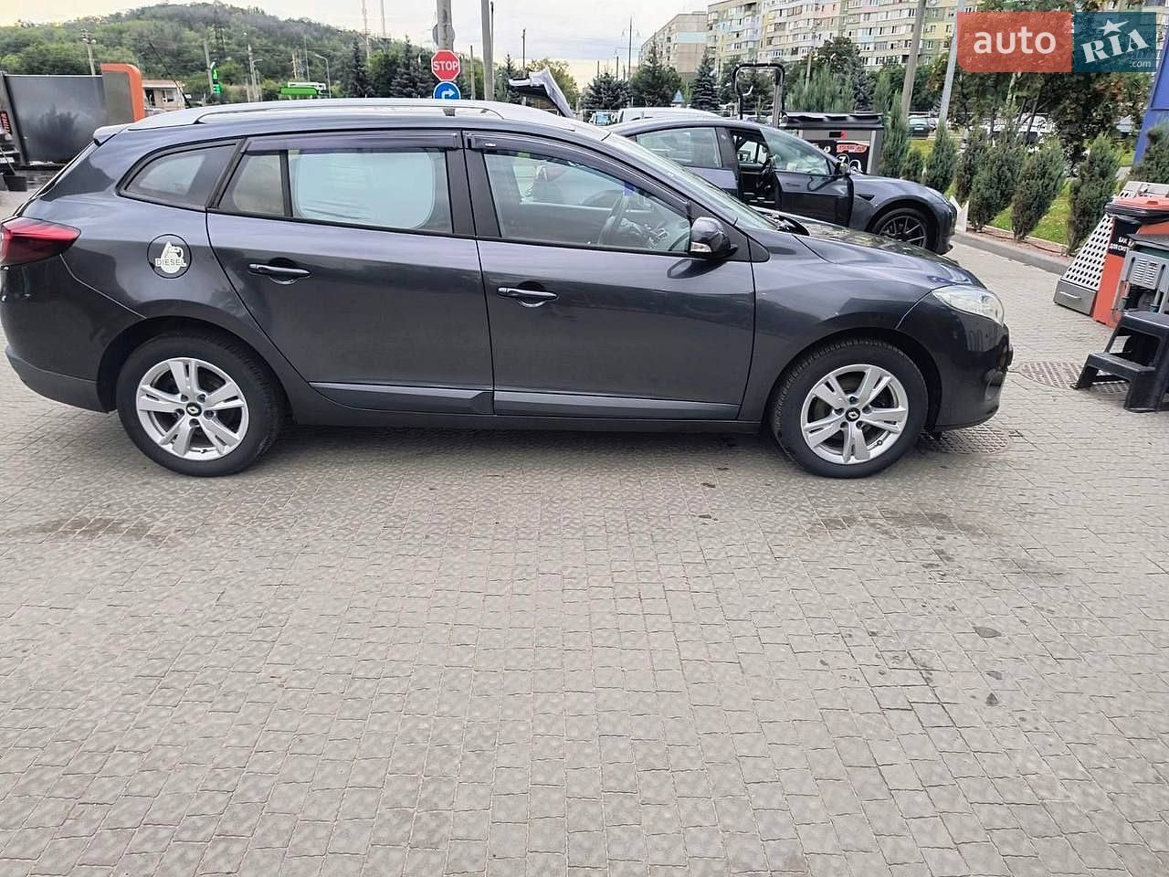 Renault Megane 2011 VIN VF1KZ1A0545335699 фото оголошення 7 з 32