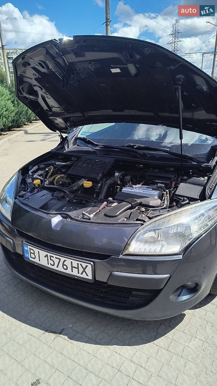 Renault Megane 2011 VIN VF1KZ1A0545335699 фото оголошення 4 з 32