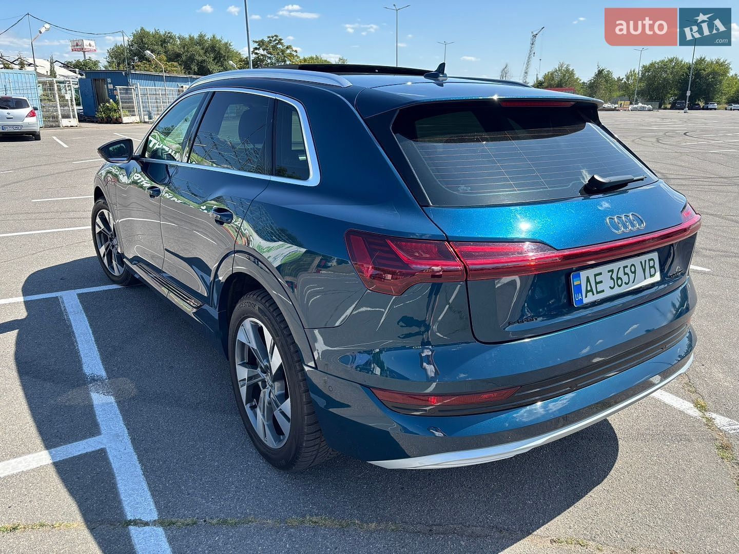 Audi e-tron 2019 VIN WAUZZZGE5LB016512 фото оголошення 105 з 130