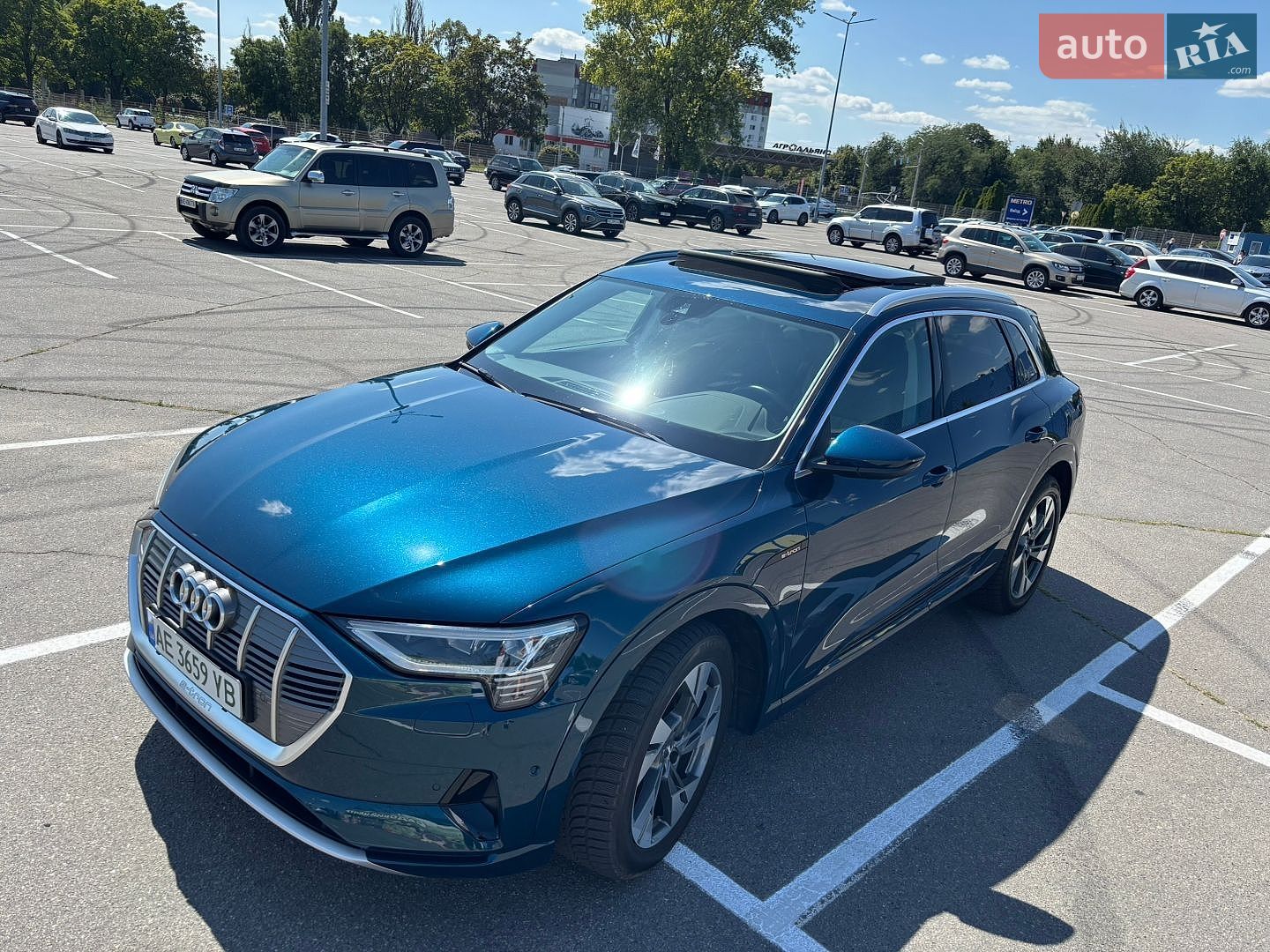 Audi e-tron 2019 VIN WAUZZZGE5LB016512 фото оголошення 109 з 130
