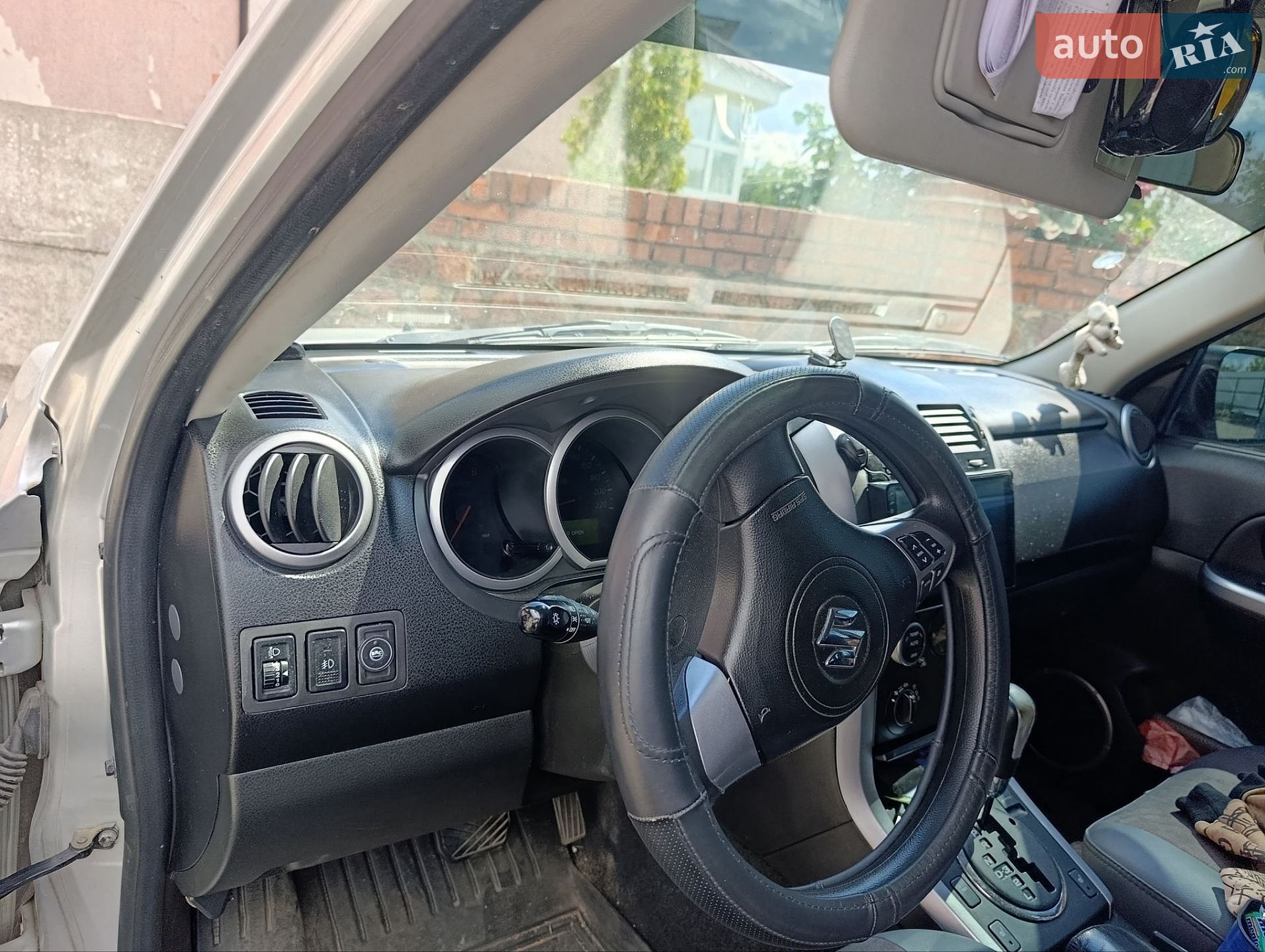 Suzuki Grand Vitara 2010 VIN JSAJTDA4V00215239 фото оголошення 6 з 10