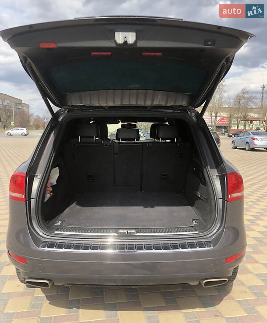 Volkswagen Touareg 2011 VIN WVGZZZ7PZCD001597 фото оголошення 19 з 44
