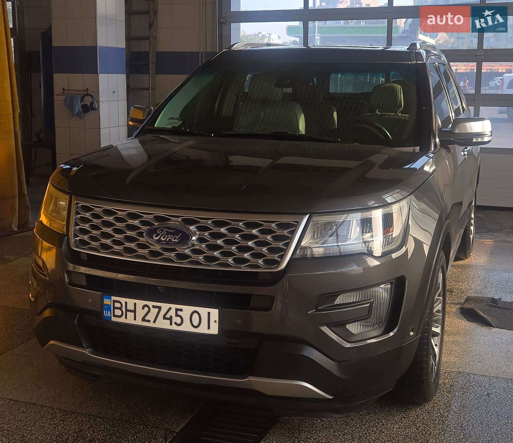 Ford Explorer 2015 VIN 1FM5K8HT5GGB83826 фото оголошення 4 з 52