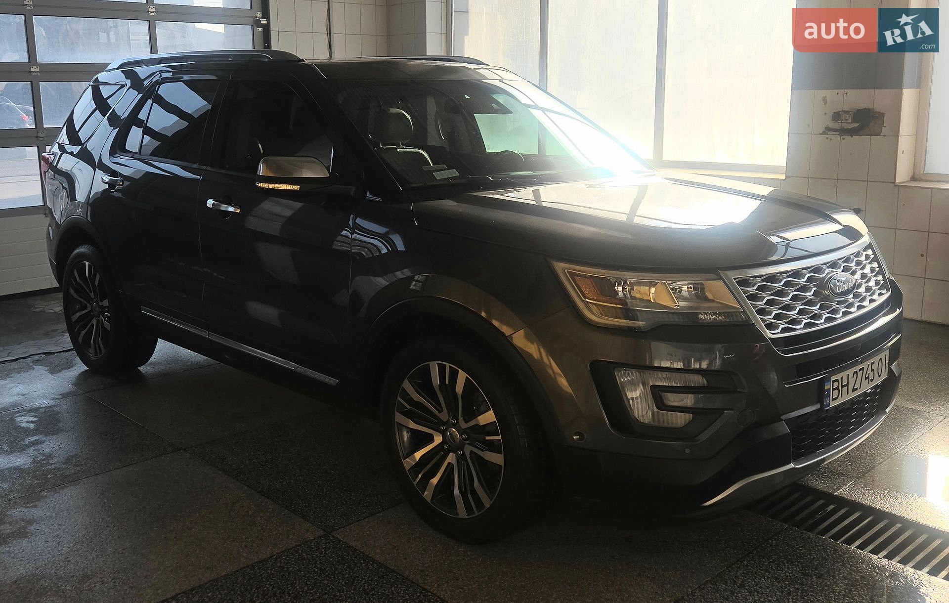 Ford Explorer 2015 VIN 1FM5K8HT5GGB83826 фото оголошення 5 з 52