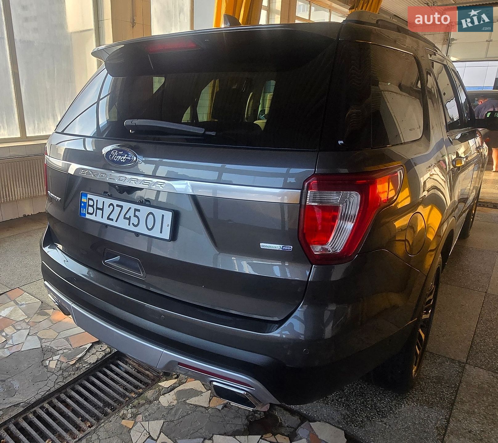 Ford Explorer 2015 VIN 1FM5K8HT5GGB83826 фото оголошення 6 з 52