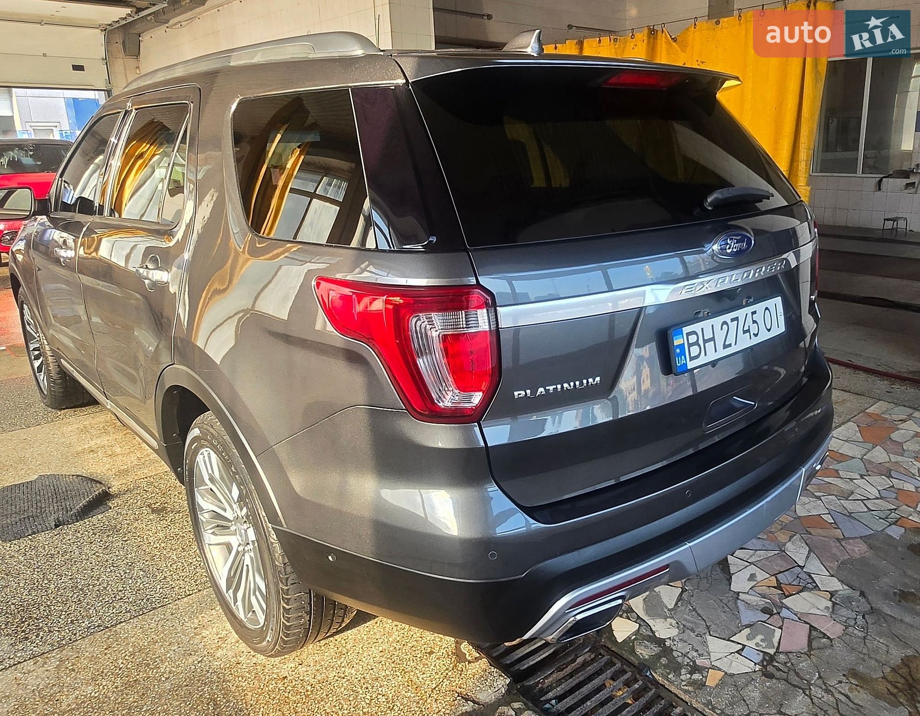 Ford Explorer 2015 VIN 1FM5K8HT5GGB83826 фото оголошення 8 з 52