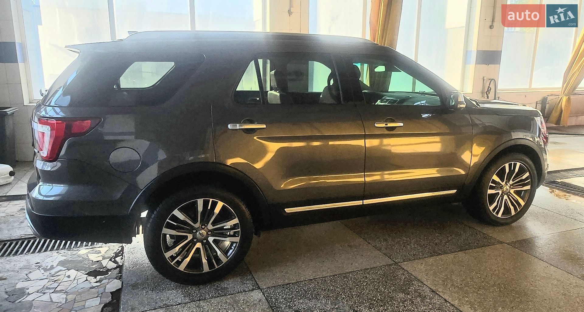 Ford Explorer 2015 VIN 1FM5K8HT5GGB83826 фото оголошення 7 з 52