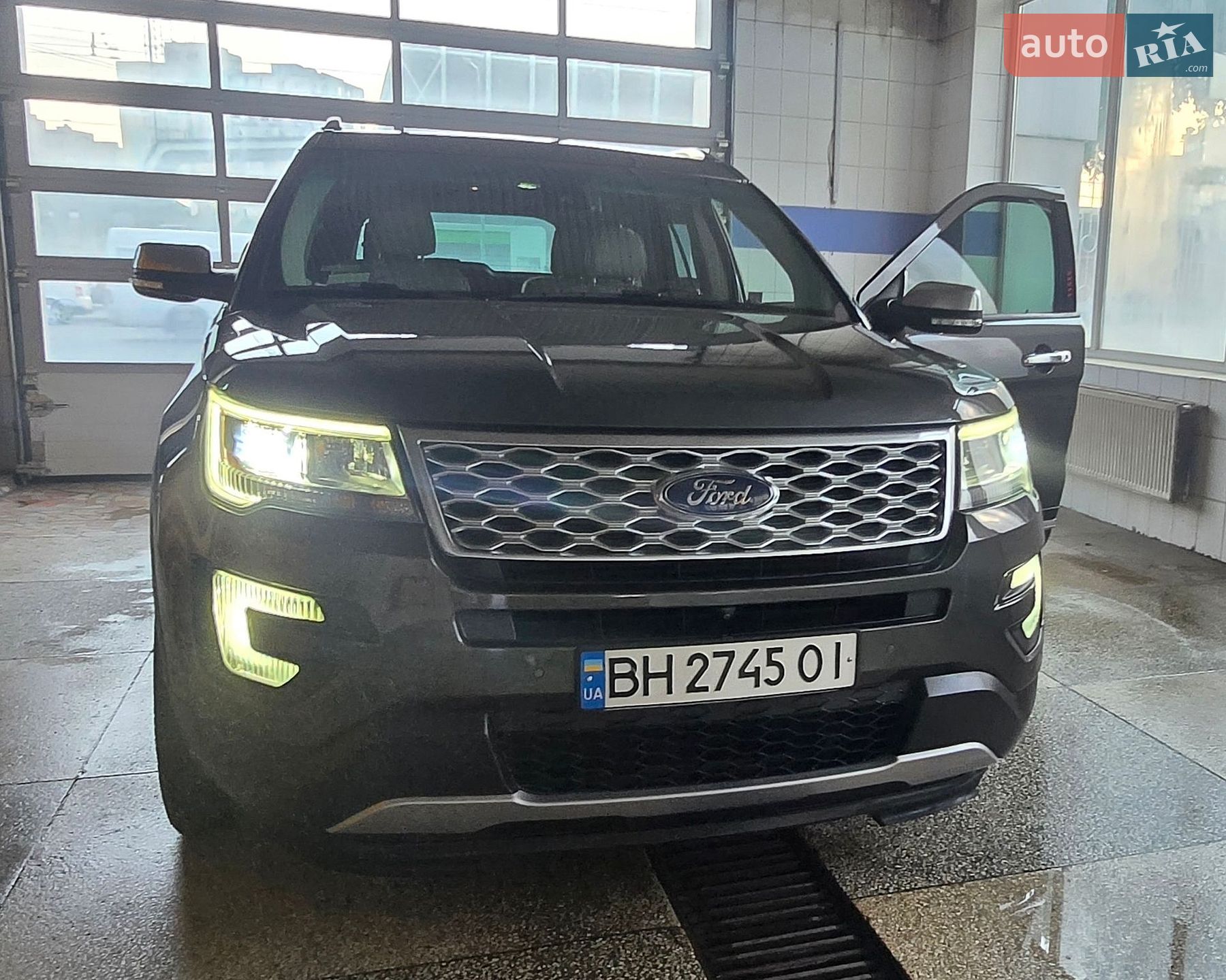 Ford Explorer 2015 VIN 1FM5K8HT5GGB83826 фото оголошення 38 з 52