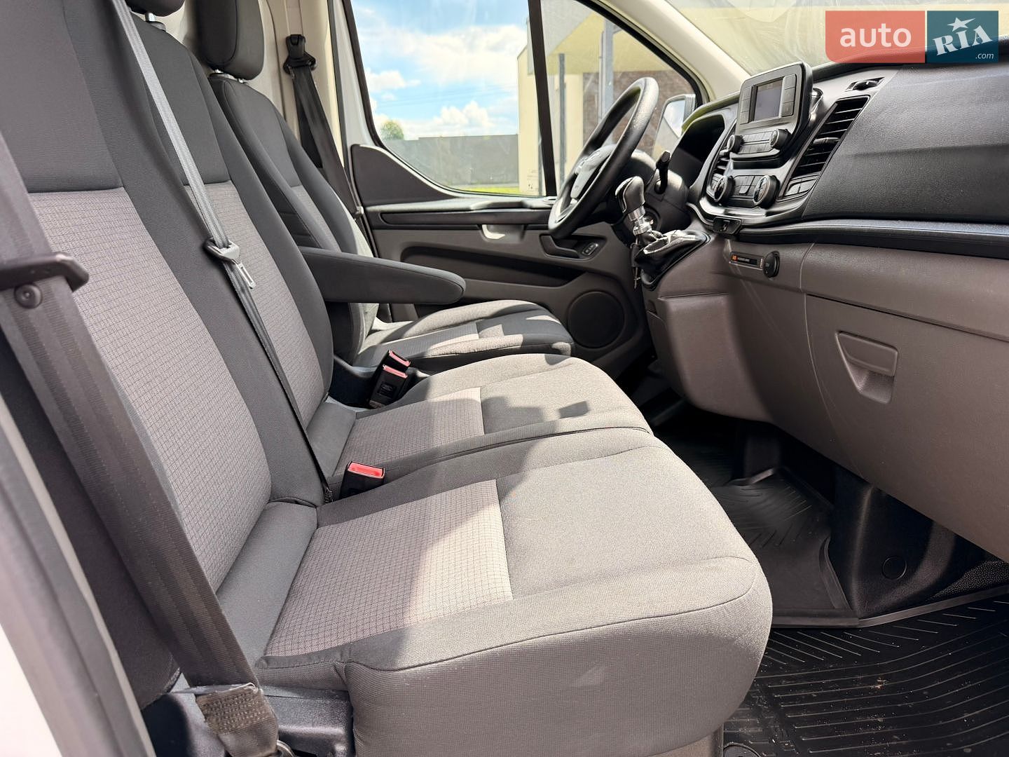 Ford Transit Custom 2022 VIN WF0YXXTTGYNJ28125 фото оголошення 17 з 31