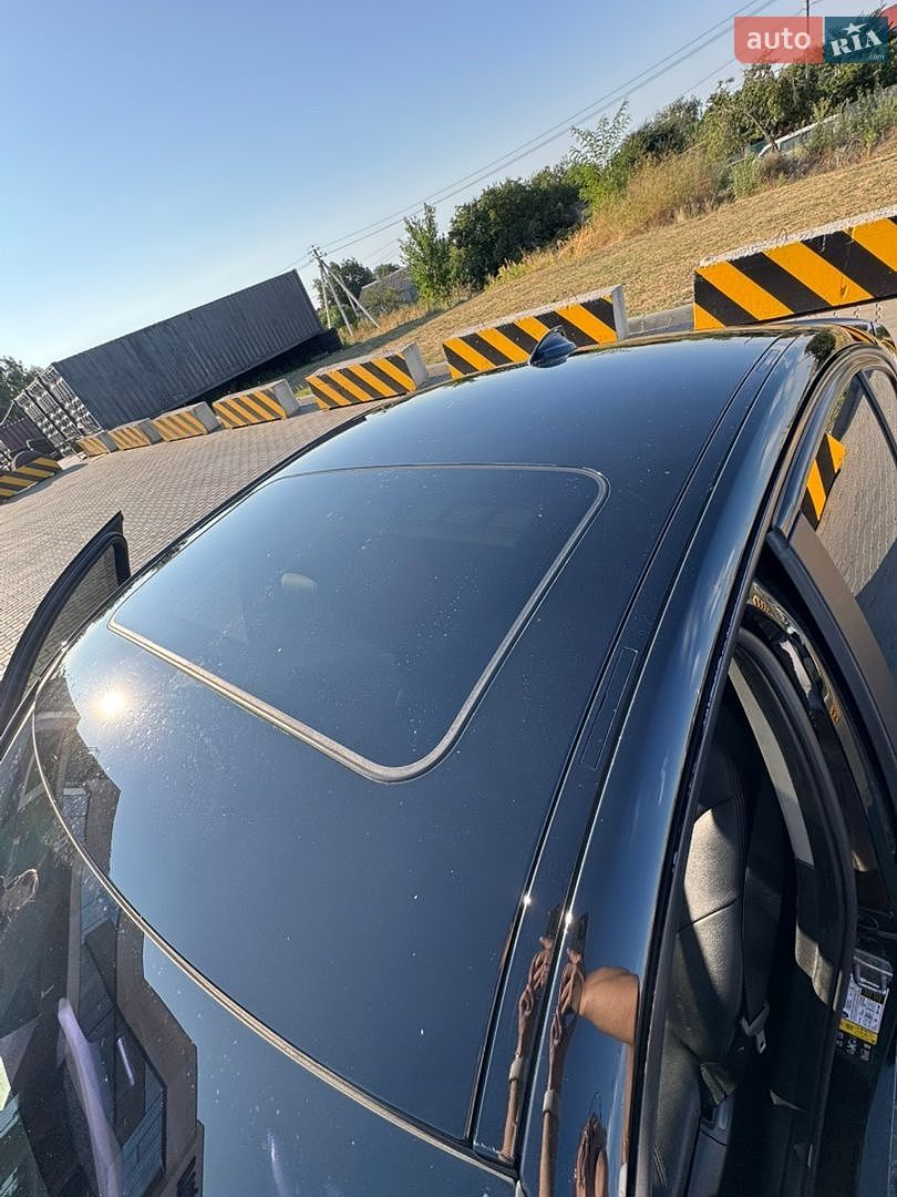BMW 3 Series 2015 VIN WBA8E5G58GNT41644 фото оголошення 6 з 24
