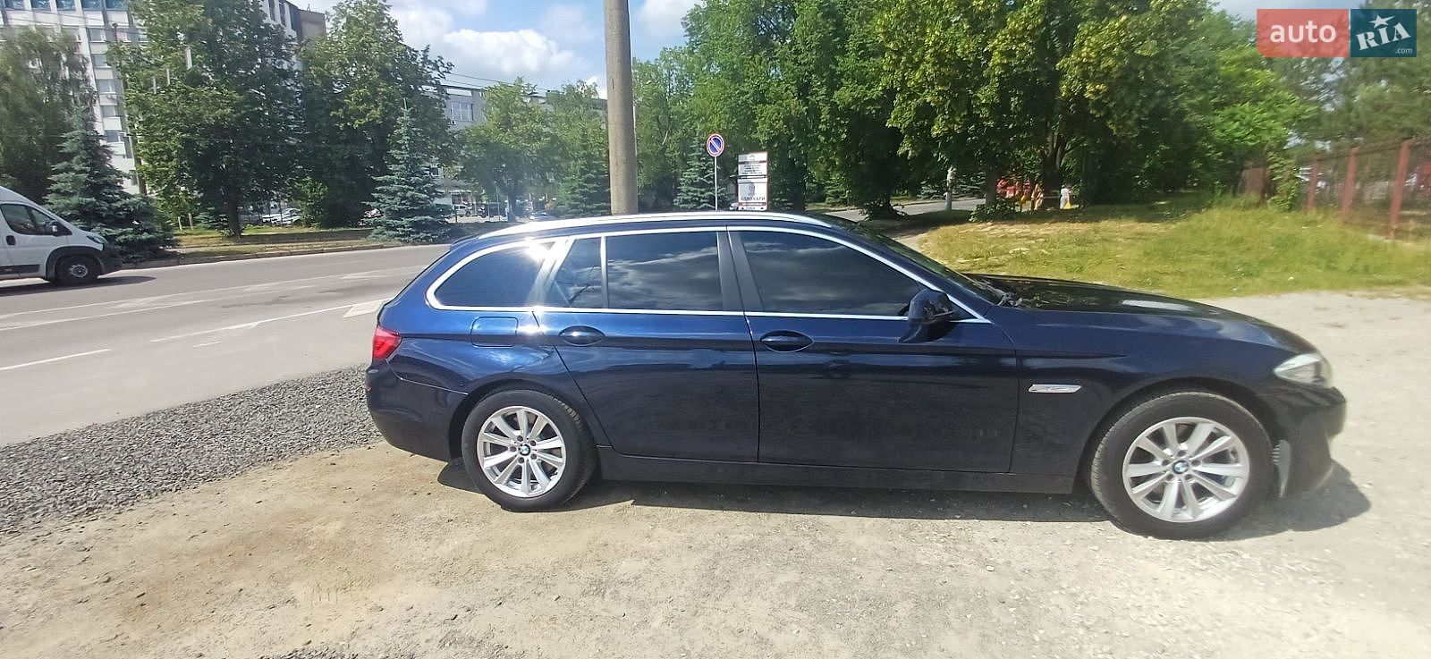BMW 5 Series 2011 VIN WBAMX110X0C882372 фото оголошення 4 з 32