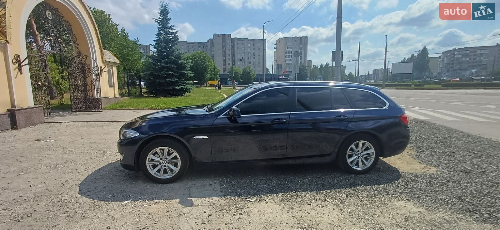 BMW 5 Series 2011 VIN WBAMX110X0C882372 фото оголошення 9 з 32