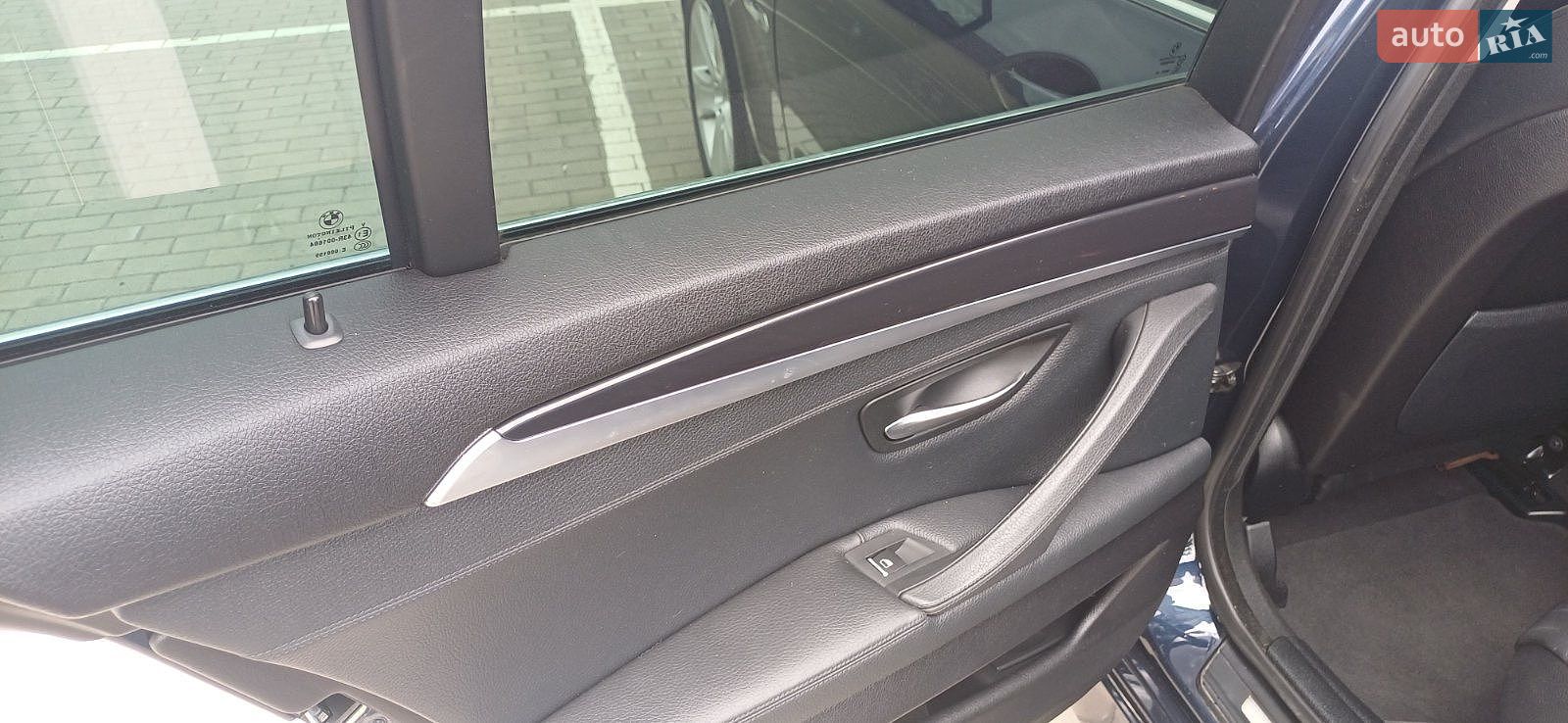 BMW 5 Series 2011 VIN WBAMX110X0C882372 фото оголошення 21 з 32