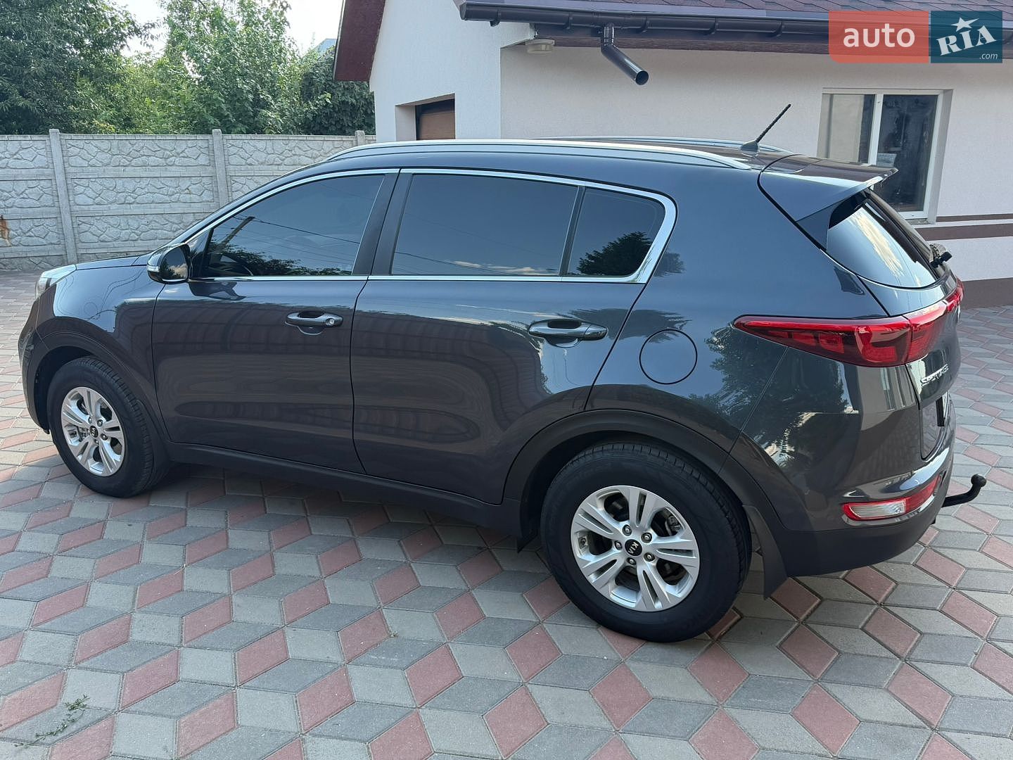 Kia Sportage 2017 VIN U5YPG815AHL377156 фото оголошення 24 з 106