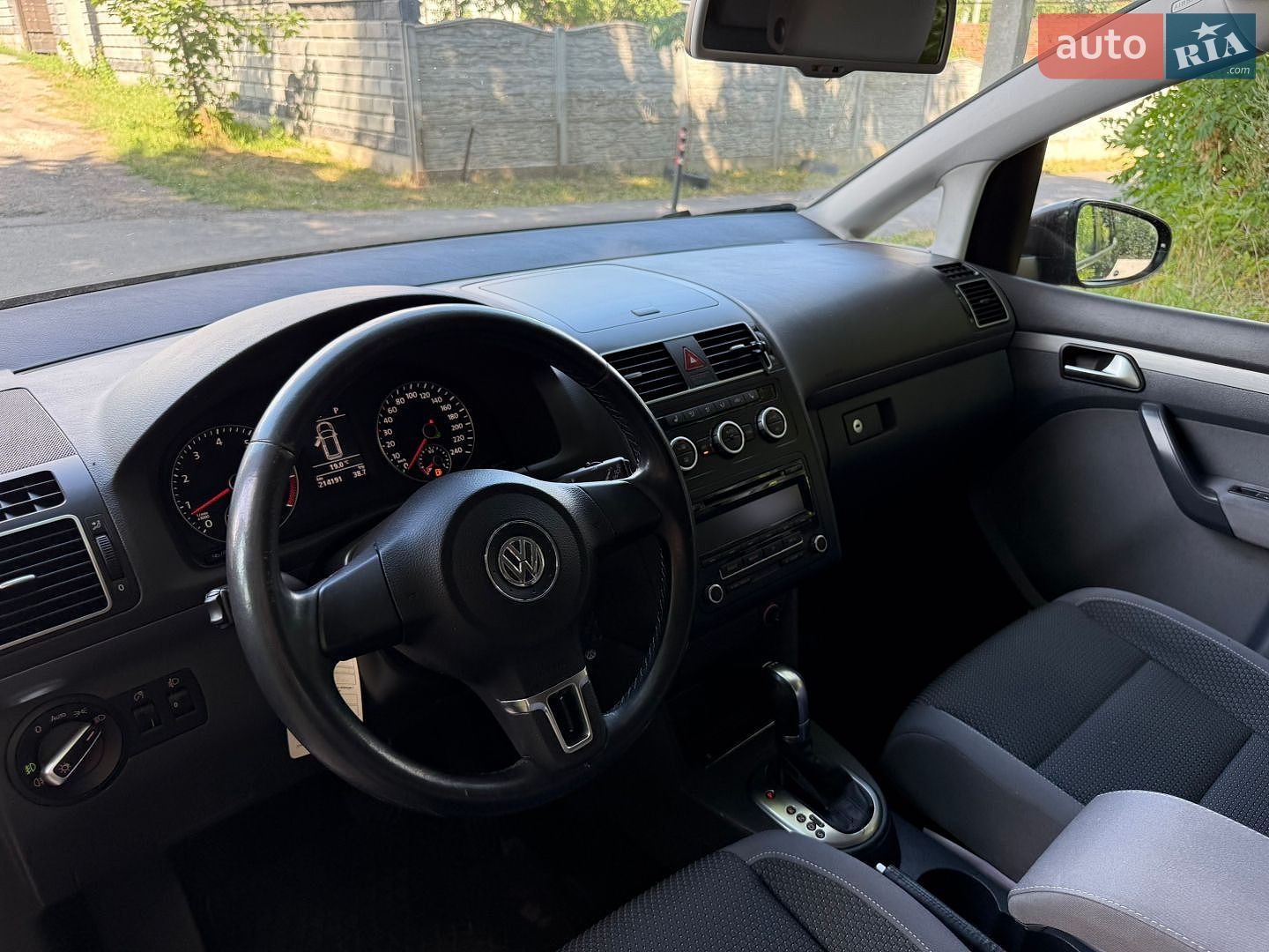 Volkswagen Touran 2013 VIN WVGZZZ1TZDW044354 фото оголошення 15 з 55