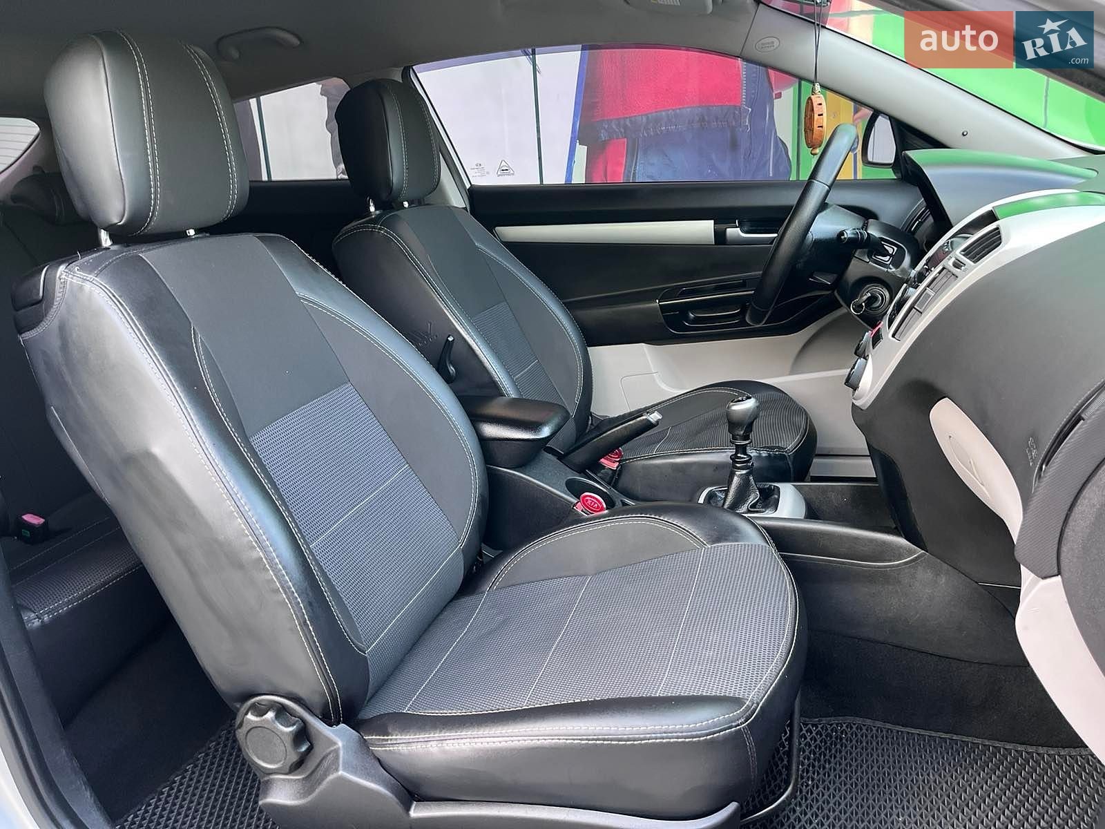 Kia Ceed 2008 VIN U5YFF23228L022176 фото оголошення 37 з 62