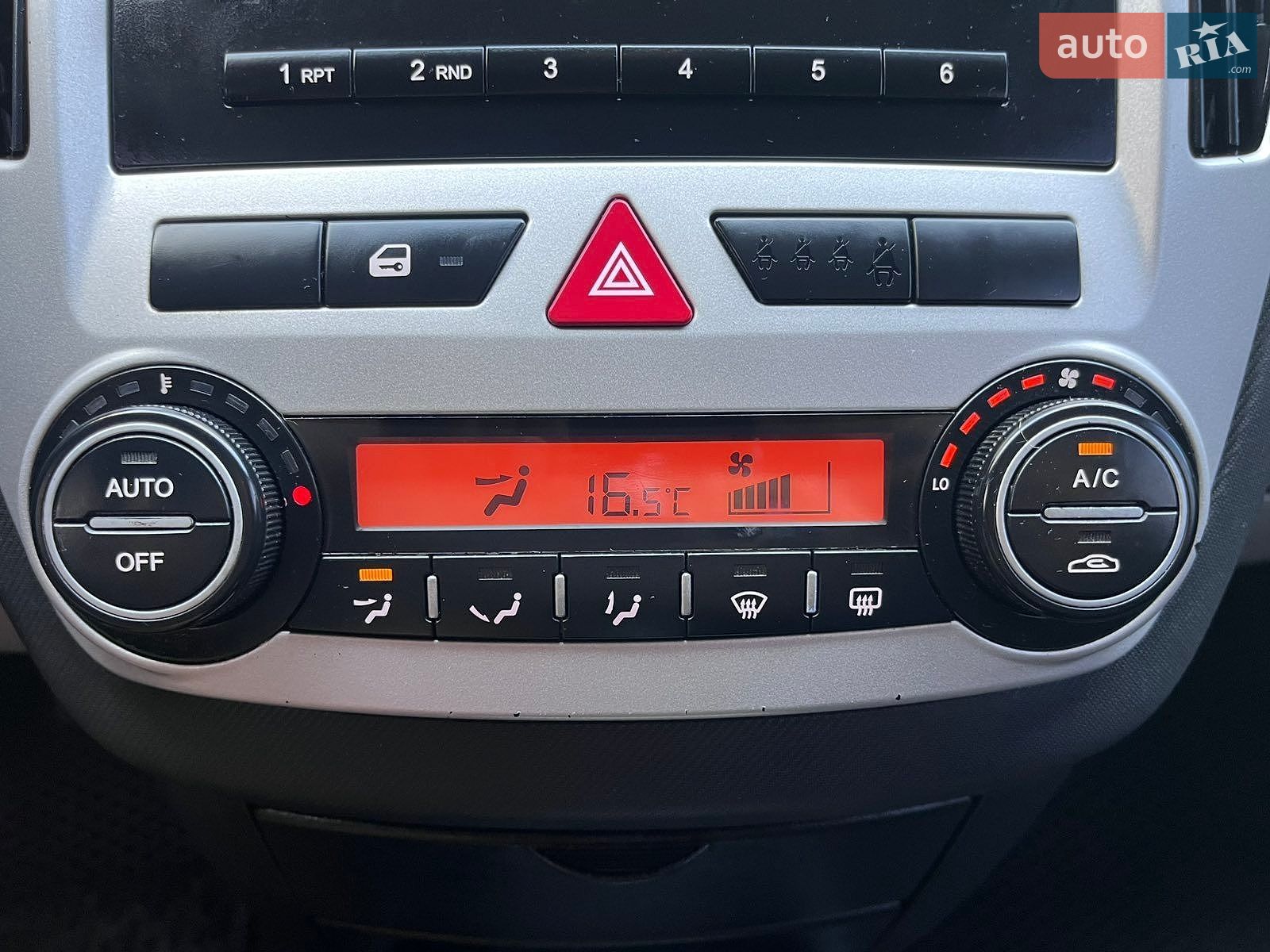 Kia Ceed 2008 VIN U5YFF23228L022176 фото оголошення 50 з 62