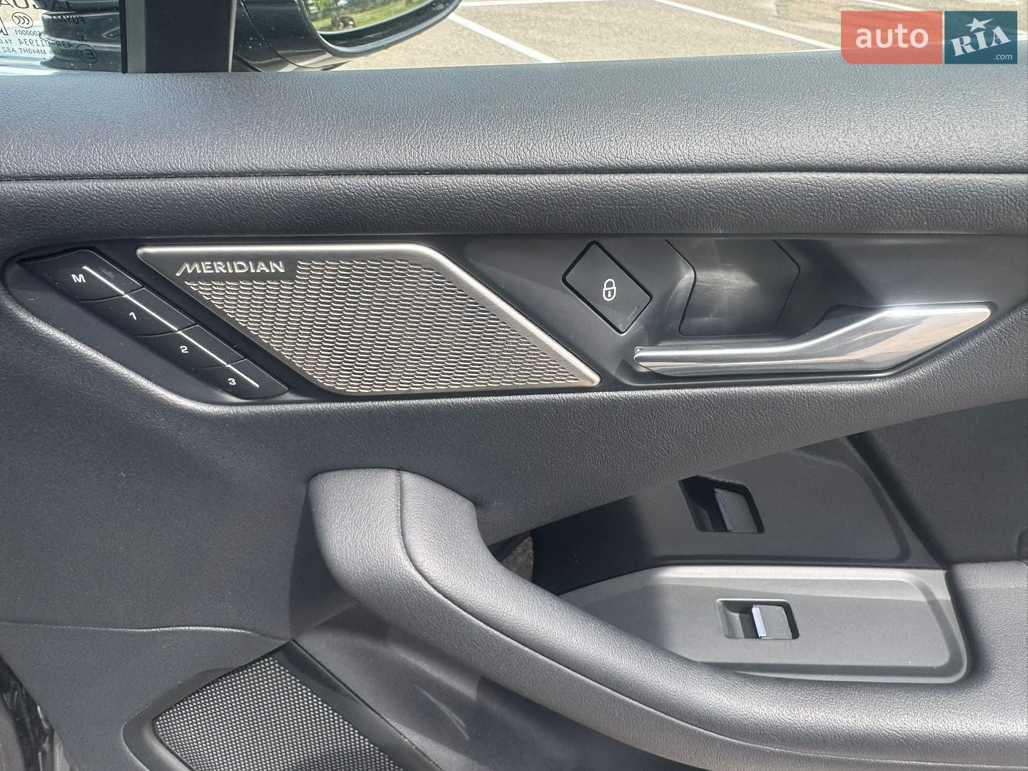 Jaguar I-Pace 2019 VIN SADHA2B14L1F78772 фото оголошення 32 з 36