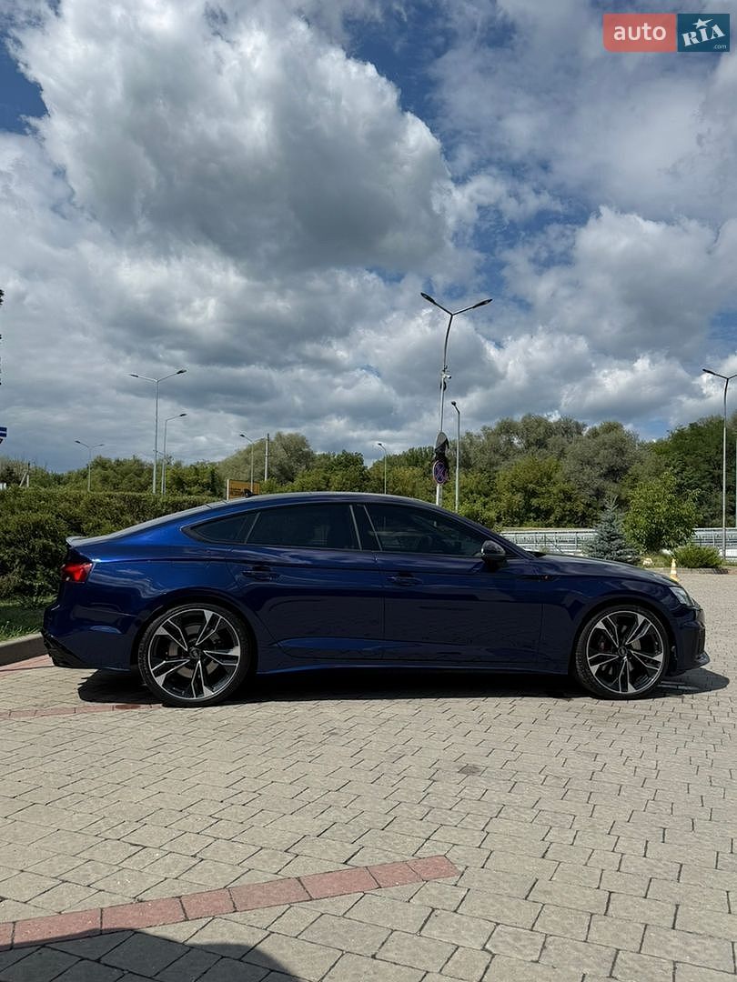 Audi S5 Sportback 2025 VIN WAUC4CF57SA009312 фото оголошення 5 з 52