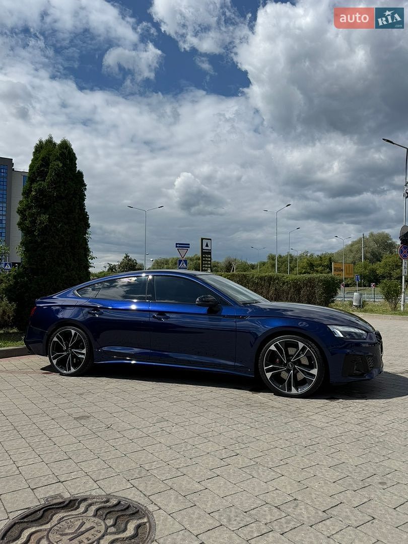 Audi S5 Sportback 2025 VIN WAUC4CF57SA009312 фото оголошення 4 з 52