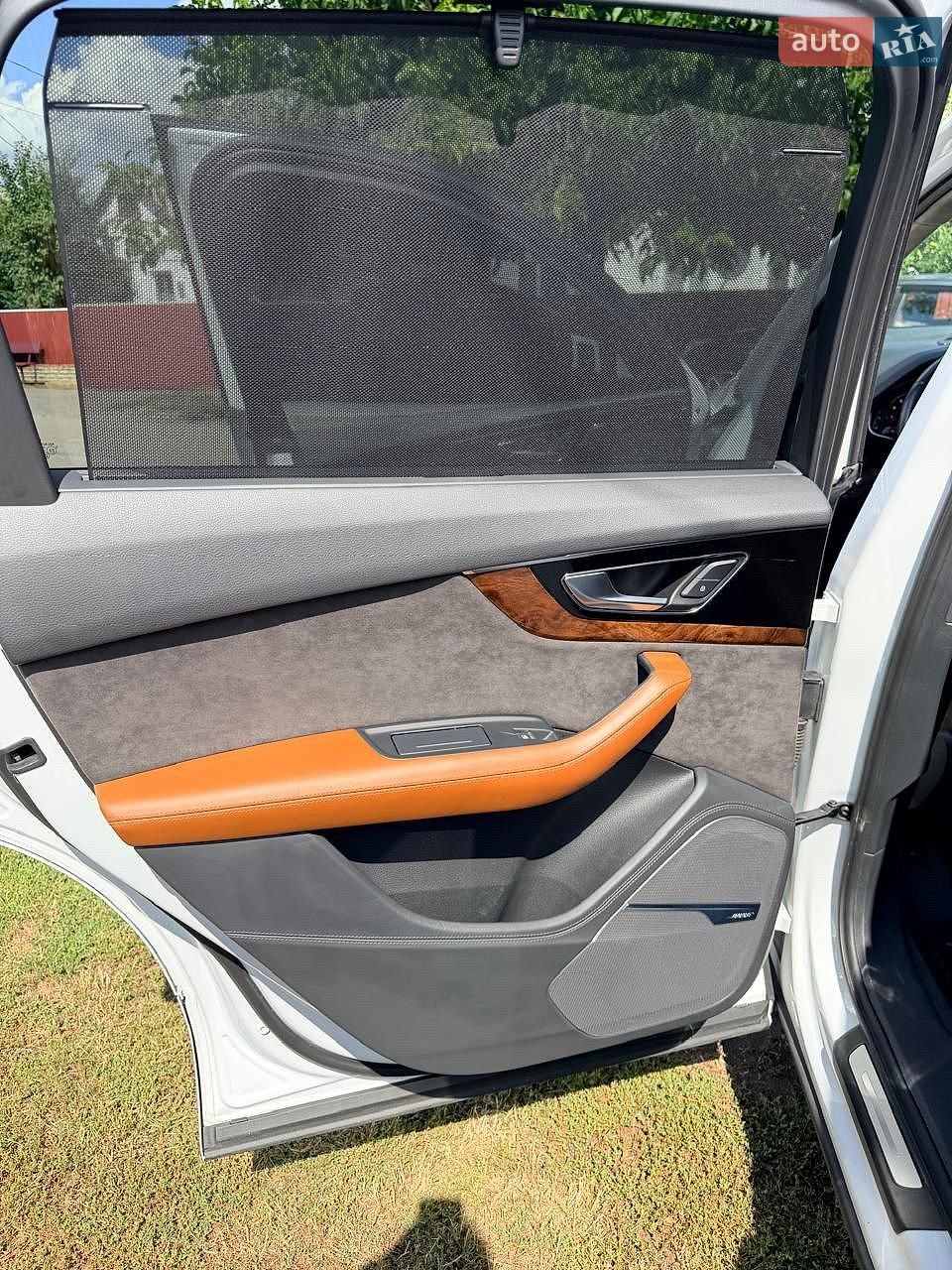 Audi Q7 2018 VIN WA1VAAF74JD037697 фото оголошення 13 з 29