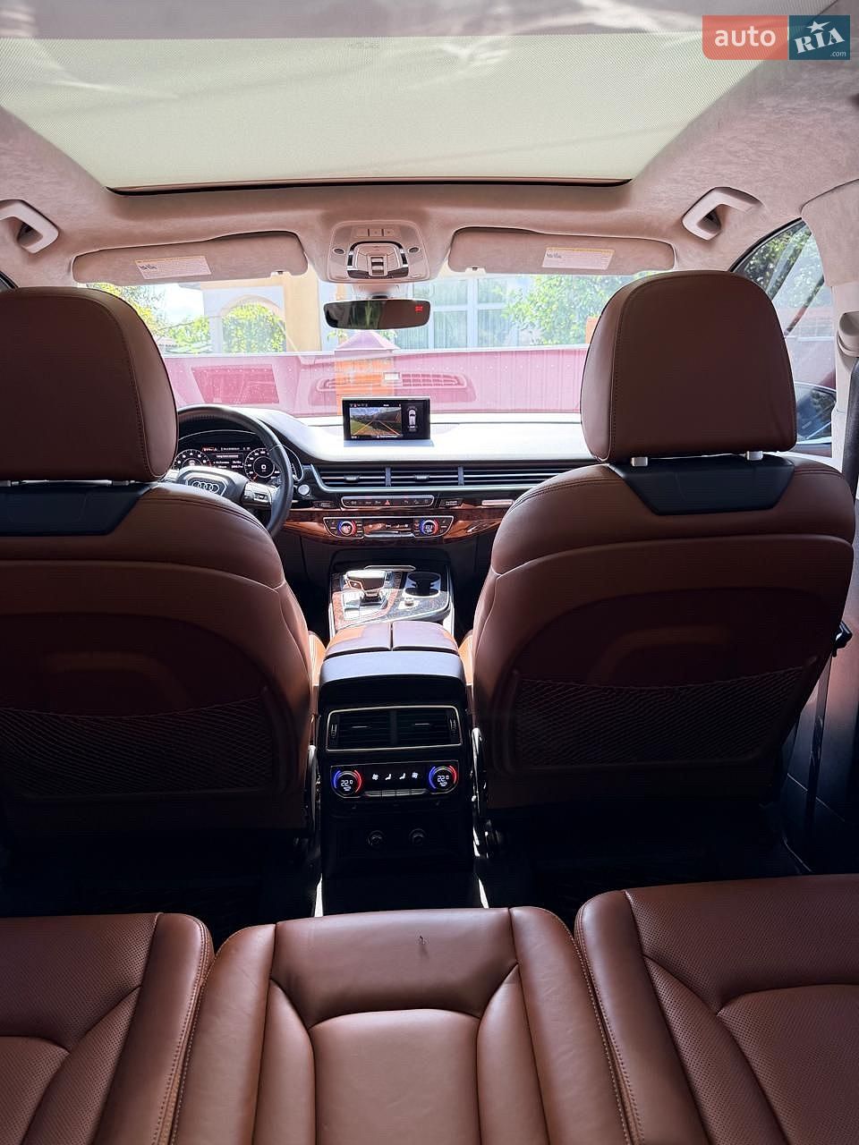 Audi Q7 2018 VIN WA1VAAF74JD037697 фото оголошення 26 з 29