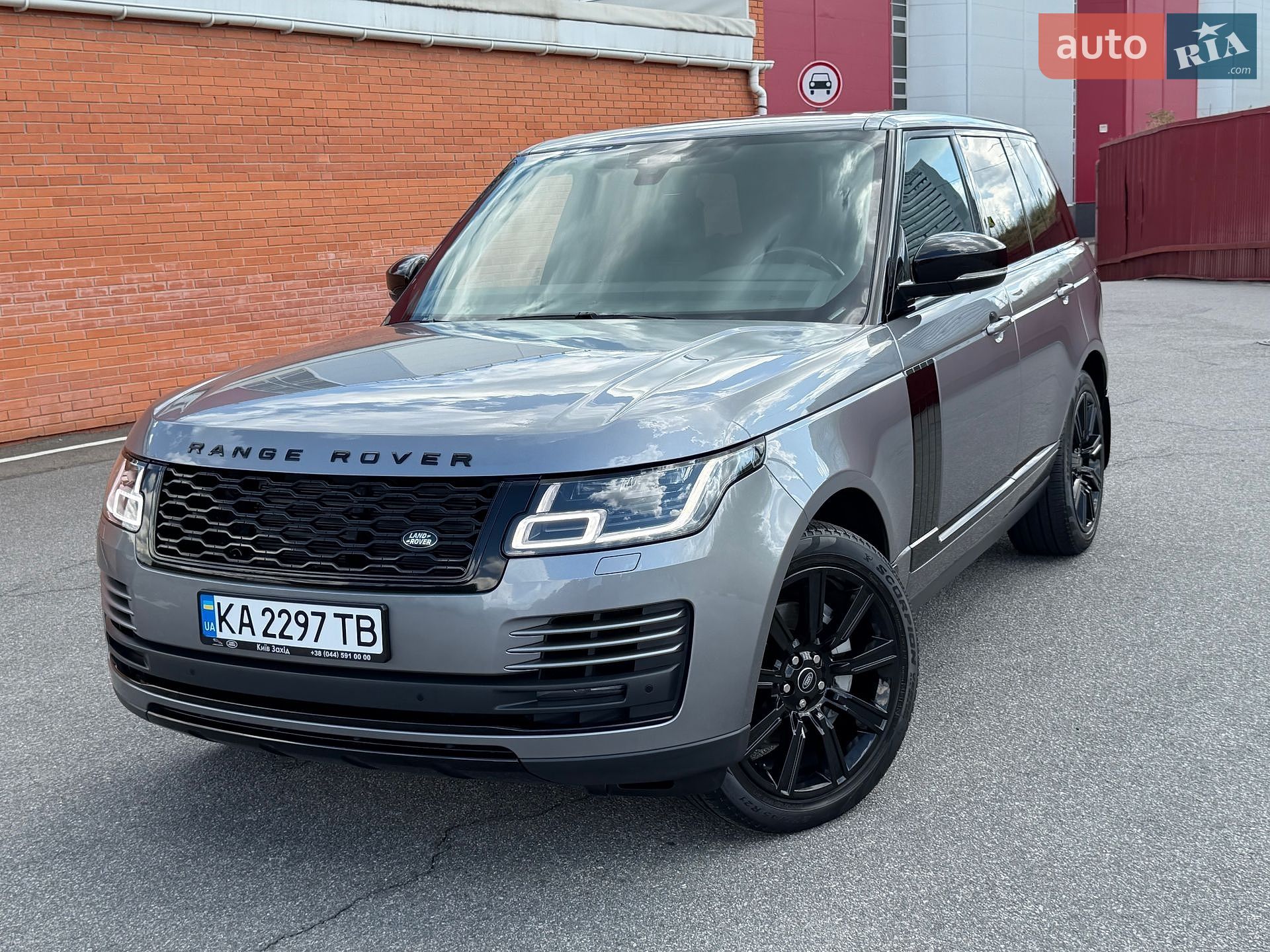 Land Rover Range Rover 2021 VIN SALGA2BW8MA454028 фото оголошення 14 з 75