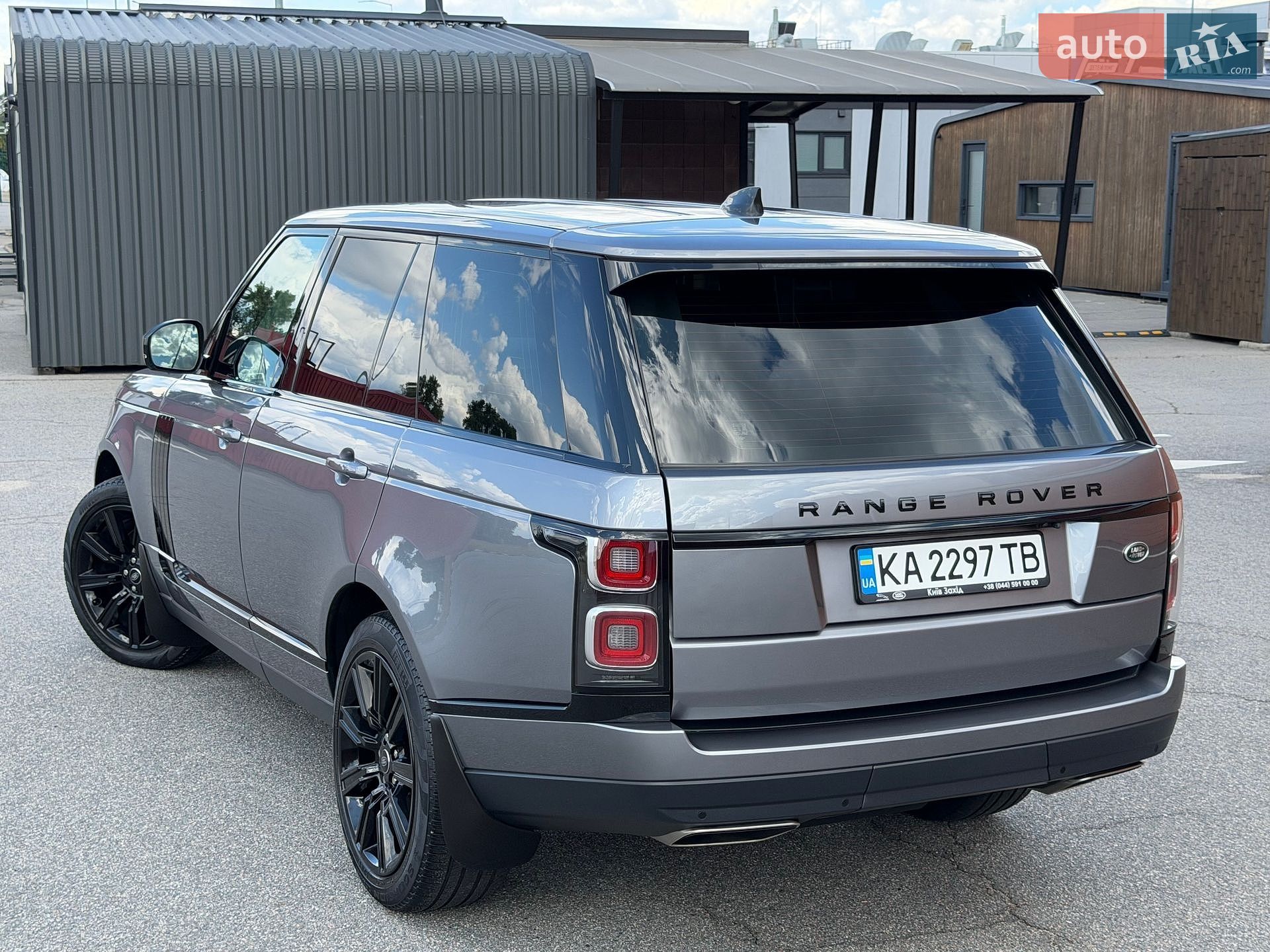 Land Rover Range Rover 2021 VIN SALGA2BW8MA454028 фото оголошення 4 з 75