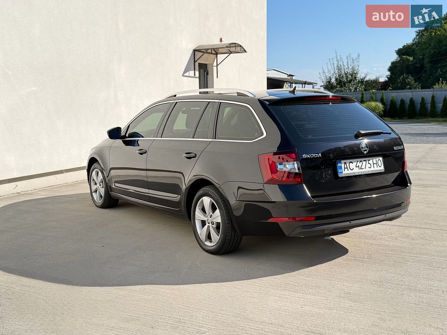 Skoda Octavia 2019 VIN TMBJG9NEXK0136972 фото оголошення 12 з 134